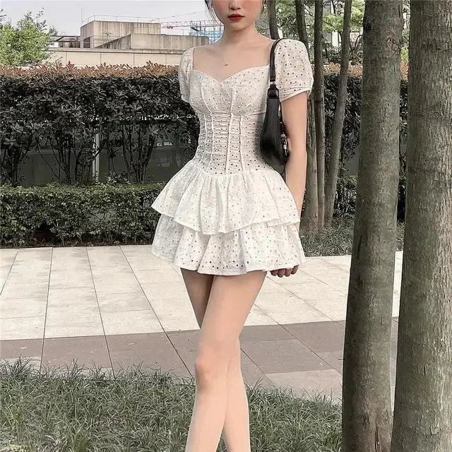 Damenkleider Quadratischer Kragen Hohl Rüschen Mädchen Kurze Culottes Vestido De Mujer Femme Robe
