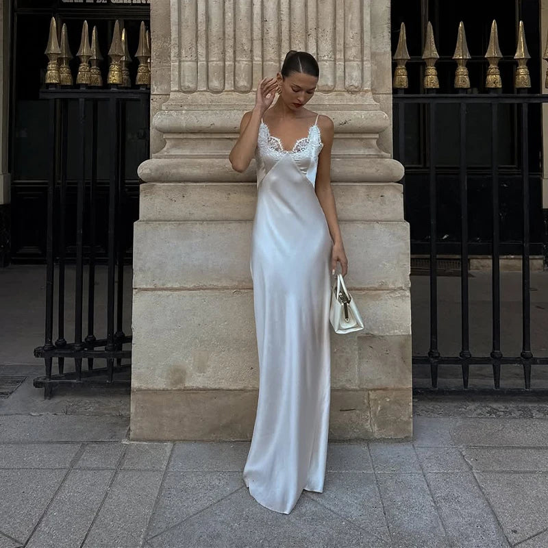 Elegantes, unifarbenes, plissiertes, schmales langes Kleid Damen Ärmellos schulterfrei V-Ausschnitt hoher Schlitz Satin Kleider 2026 Damen Dinnerparty Abendkleid