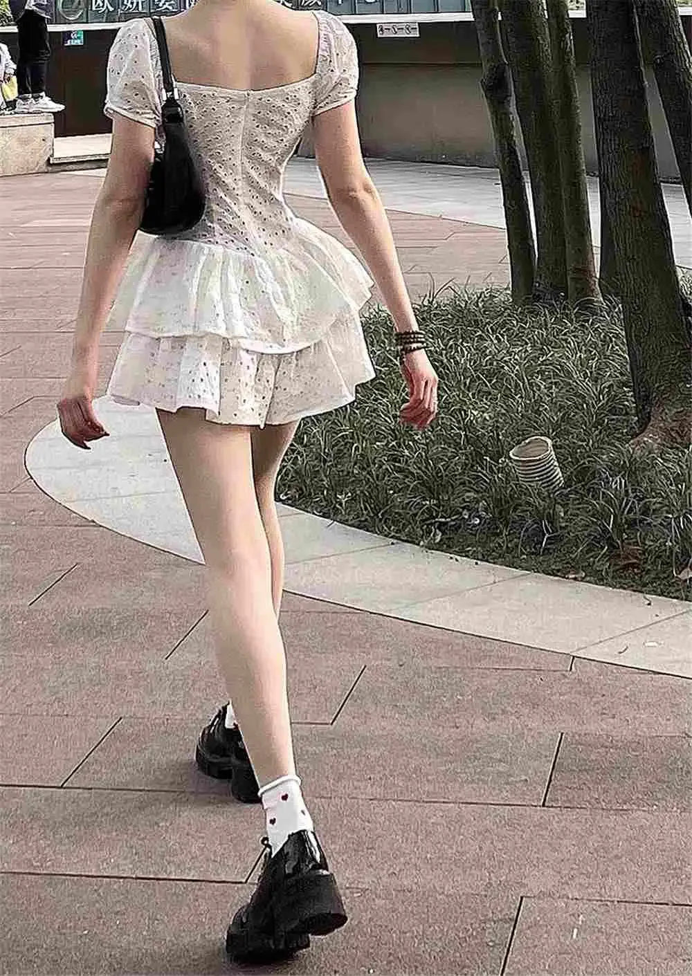 Damenkleider Quadratischer Kragen Hohl Rüschen Mädchen Kurze Culottes Vestido De Mujer Femme Robe